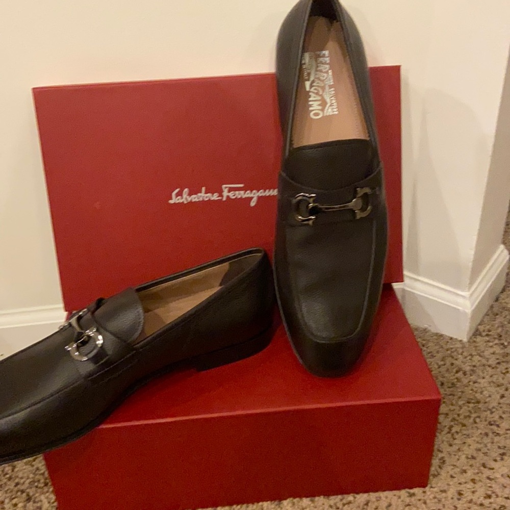 Salvatore Ferragamo men’s moon piper Gancio Bit Loafer